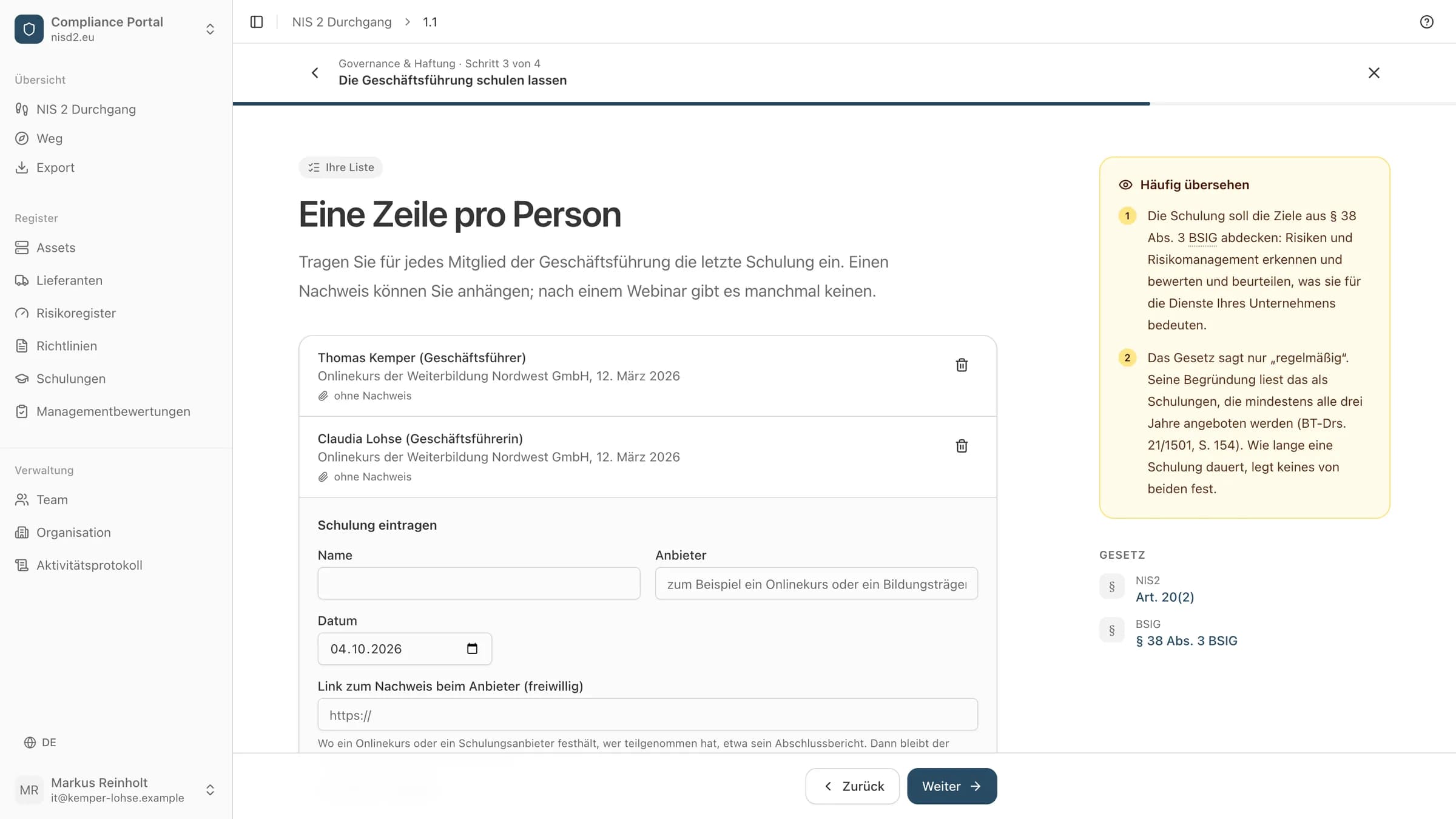 Der Schritt Schulung der Geschäftsleitung im Durchgang: eine Zeile pro Person